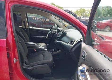 2017 Dodge Journey Sxt Awd из США, поврежденный, VIN 3C4PDDBG9HT575412